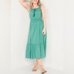 Old Navy Green Maxi Dress